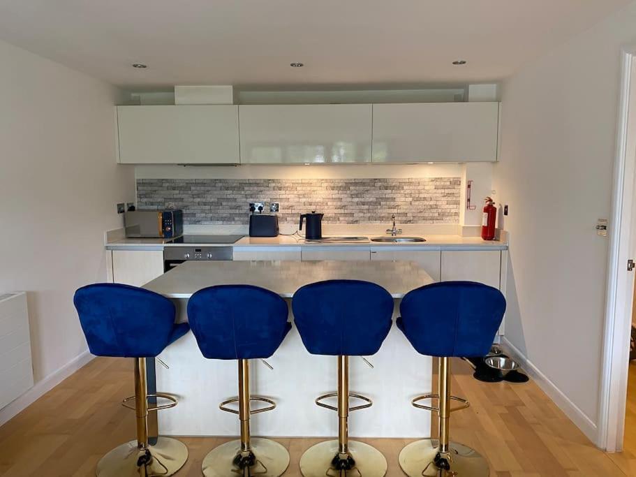 Modern Apartment, Fistral Beach Newquay  Ngoại thất bức ảnh